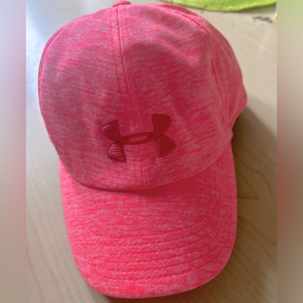 Under Armour Pink Baseball Cap Heathered Design